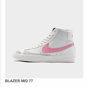 Brand New Nike Blazers Mid 77